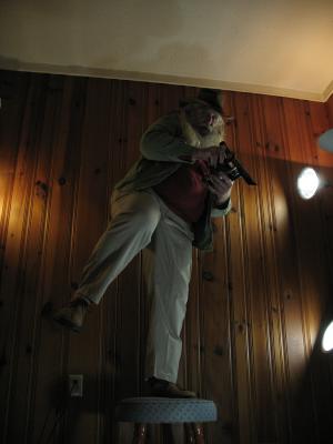 <img300*0:stuff/z/10620/Dramatic%2520Light%2520Actions%2520-%2520Costume%25204-3-09/4-3-09%20020.jpg>