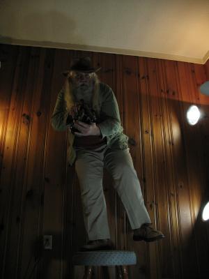 <img300*0:stuff/z/10620/Dramatic%2520Light%2520Actions%2520-%2520Costume%25204-3-09/4-3-09%20024.jpg>