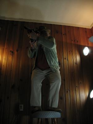 <img300*0:stuff/z/10620/Dramatic%2520Light%2520Actions%2520-%2520Costume%25204-3-09/4-3-09%20033.jpg>