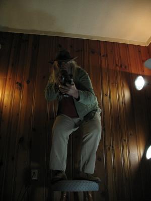 <img300*0:stuff/z/10620/Dramatic%2520Light%2520Actions%2520-%2520Costume%25204-3-09/4-3-09%20040.jpg>