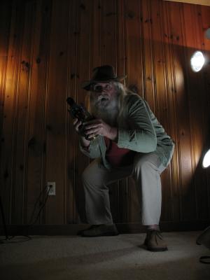 <img300*0:stuff/z/10620/Dramatic%2520Light%2520Actions%2520-%2520Costume%25204-3-09/4-3-09%20047.jpg>