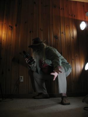 <img300*0:stuff/z/10620/Dramatic%2520Light%2520Actions%2520-%2520Costume%25204-3-09/4-3-09%20050.jpg>