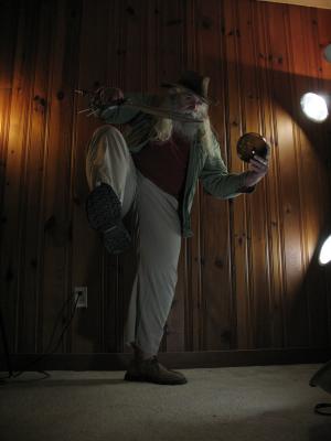 <img300*0:stuff/z/10620/Dramatic%2520Light%2520Actions%2520-%2520Costume%25204-3-09/4-3-09%20073.jpg>