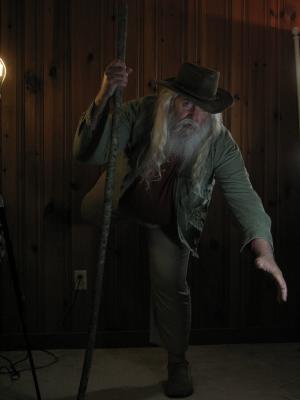 <img300*0:stuff/z/10620/Dramatic%2520Light%2520Poses%25204-4-09/4-4-09%20060.jpg>