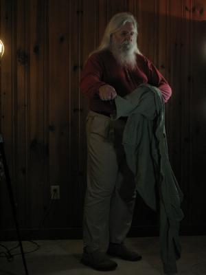 <img300*0:stuff/z/10620/Dramatic%2520Light%2520Poses%25204-4-09/4-4-09%20077.jpg>