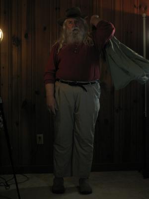<img300*0:stuff/z/10620/Dramatic%2520Light%2520Poses%25204-4-09/4-4-09%20086.jpg>
