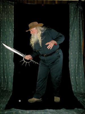 <img300*0:stuff/z/10620/EPRM%2520Skydancer%2520Action%2520Pose%2520Reference%25203/12-6-08%20017.jpg>