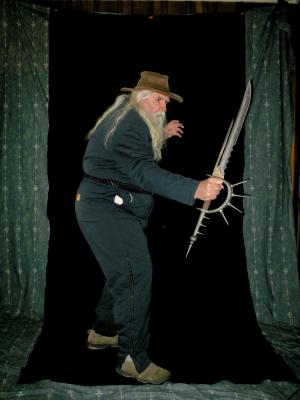 <img300*0:stuff/z/10620/EPRM%2520Skydancer%2520Action%2520Pose%2520Reference%25203/12-6-08%20021.jpg>