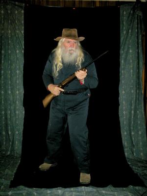 <img300*0:stuff/z/10620/EPRM%2520Skydancer%2520Action%2520Pose%2520Reference%25203/12-6-08%20048.jpg>