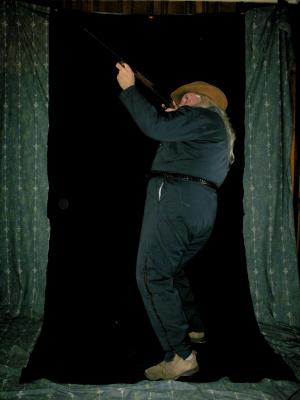 <img300*0:stuff/z/10620/EPRM%2520Skydancer%2520Action%2520Pose%2520Reference%25203/12-6-08%20054.jpg>