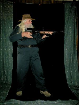 <img300*0:stuff/z/10620/EPRM%2520Skydancer%2520Action%2520Pose%2520Reference%25203/12-6-08%20065.jpg>