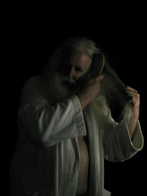 <img300*0:stuff/z/10620/Hair%2520Brushing%2520Ref%25202-27-09/2-27-09%20017.jpg>