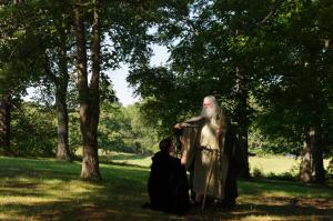 <img300*0:stuff/z/10620/Hobbit%2520%2526%2520Wizard%2520July%252005-10/HW%20July%2005-10%20016.jpg>