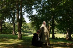<img300*0:stuff/z/10620/Hobbit%2520%2526%2520Wizard%2520July%252005-10/HW%20July%2005-10%20020.jpg>