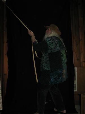 <img300*0:stuff/z/10620/Kite%2520Flyer%2520Wizard%2520Ref%25202-26-09/2-26-09%20075.jpg>