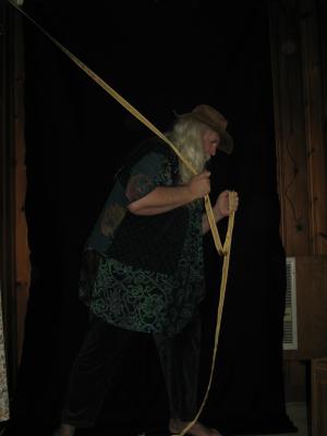 <img300*0:stuff/z/10620/Kite%2520Flyer%2520Wizard%2520Ref%25202-26-09/2-26-09%20077.jpg>