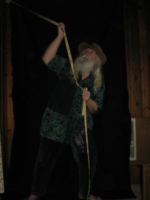 <img300*0:stuff/z/10620/Kite%2520Flyer%2520Wizard%2520Ref%25202-26-09/2-26-09%20078.jpg>