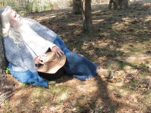 <img300*0:stuff/z/10620/Napping%2520%2526%2520Resting%2520Wizard%25203-05-09/3-5-09%20008.jpg>