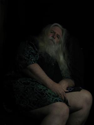 <img300*0:stuff/z/10620/Napping%2520Wizard%2520Ref%25202-27-09/2-27-09%20064.jpg>