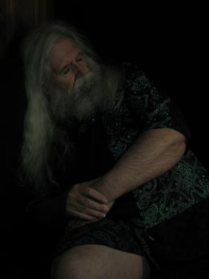 <img300*0:stuff/z/10620/Napping%2520Wizard%2520Ref%25202-27-09/2-27-09%20087.jpg>