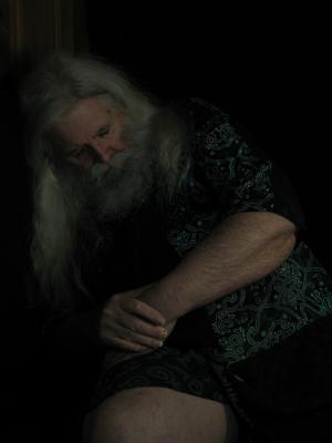 <img300*0:stuff/z/10620/Napping%2520Wizard%2520Ref%25202-27-09/2-27-09%20088.jpg>