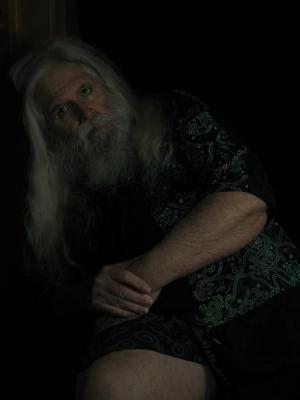 <img300*0:stuff/z/10620/Napping%2520Wizard%2520Ref%25202-27-09/2-27-09%20091.jpg>
