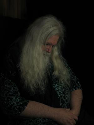 <img300*0:stuff/z/10620/Napping%2520Wizard%2520Ref%25202-27-09/2-27-09%20103.jpg>