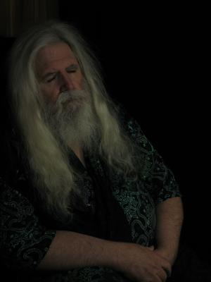 <img300*0:stuff/z/10620/Napping%2520Wizard%2520Ref%25202-27-09/2-27-09%20108.jpg>