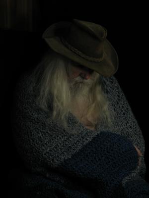 <img300*0:stuff/z/10620/Napping%2520Wizard%2520Ref%25202-27-09/2-27-09%20122.jpg>