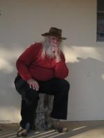 <img0*200:stuff/z/10620/Nov%252010,%252008%2520Sitting%2520on%2520Porch/11-10-08%20021.jpg>