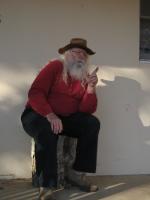<img0*200:stuff/z/10620/Nov%252010,%252008%2520Sitting%2520on%2520Porch/11-10-08%20029.jpg>