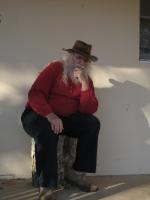<img0*200:stuff/z/10620/Nov%252010,%252008%2520Sitting%2520on%2520Porch/11-10-08%20030.jpg>