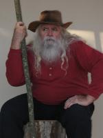 <img0*200:stuff/z/10620/Nov%252010,%252008%2520Sitting%2520with%2520Staff/11-10-08%20106.jpg>