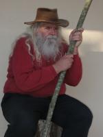 <img0*200:stuff/z/10620/Nov%252010,%252008%2520Sitting%2520with%2520Staff/11-10-08%20111.jpg>