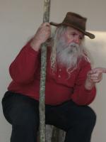 <img0*200:stuff/z/10620/Nov%252010,%252008%2520Sitting%2520with%2520Staff/11-10-08%20120.jpg>