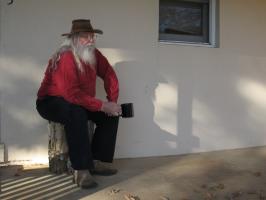 <img0*200:stuff/z/10620/Nov%252010,%252008%2520Sitting%2520with%2520Tea/11-10-08%20005.jpg>
