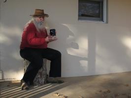 <img0*200:stuff/z/10620/Nov%252010,%252008%2520Sitting%2520with%2520Tea/11-10-08%20016.jpg>