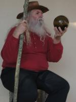 <img0*200:stuff/z/10620/Nov%252010,%252008%2520Staff%2520with%2520Orb/11-10-08%20124.jpg>