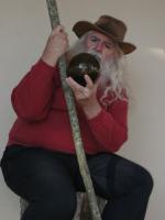 <img0*200:stuff/z/10620/Nov%252010,%252008%2520Staff%2520with%2520Orb/11-10-08%20127.jpg>