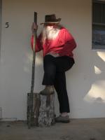 <img0*200:stuff/z/10620/Nov%252010,%252008%2520Standing%2520with%2520Staff/11-10-08%20074.jpg>