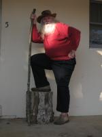 <img0*200:stuff/z/10620/Nov%252010,%252008%2520Standing%2520with%2520Staff/11-10-08%20077.jpg>