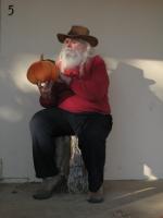 <img0*200:stuff/z/10620/Nov%252010,%252008%2520with%2520Pumpkin/11-10-08%20042.jpg>