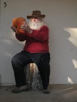 <img0*200:stuff/z/10620/Nov%252010,%252008%2520with%2520Pumpkin/11-10-08%20051.jpg>