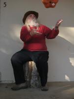 <img0*200:stuff/z/10620/Nov%252010,%252008%2520with%2520Pumpkin/11-10-08%20054.jpg>