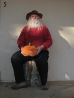 <img0*200:stuff/z/10620/Nov%252010,%252008%2520with%2520Pumpkin/11-10-08%20059.jpg>