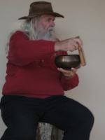 <img0*200:stuff/z/10620/Nov%252010,%252008%2520with%2520Singing%2520Bowl/11-10-08%20145.jpg>