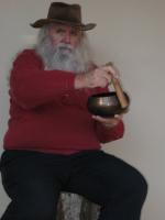 <img0*200:stuff/z/10620/Nov%252010,%252008%2520with%2520Singing%2520Bowl/11-10-08%20147.jpg>