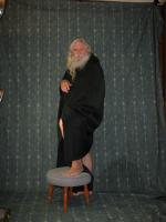 <img0*200:stuff/z/10620/Nov%25209,%252008%2520Black%2520Robe%2520w%252f%2520Staff/11-9-08a%20073.jpg>