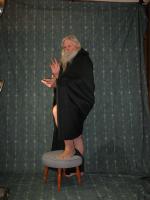 <img0*200:stuff/z/10620/Nov%25209,%252008%2520Black%2520Robe%2520w%252f%2520Staff/11-9-08a%20074.jpg>
