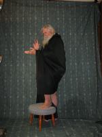 <img0*200:stuff/z/10620/Nov%25209,%252008%2520Black%2520Robe%2520w%252f%2520Staff/11-9-08a%20079.jpg>